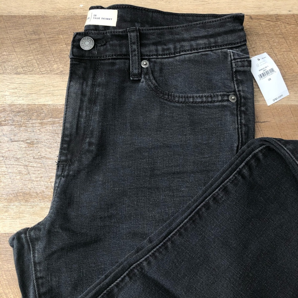 GAP True Skinny Jeans